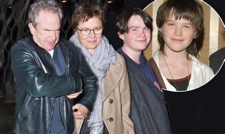 Annette Bening Family Pics