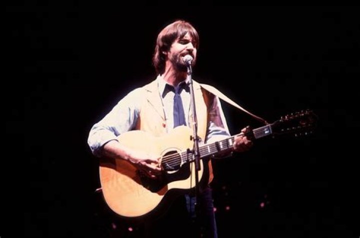 DashVib | Dan Fogelberg Net Worth