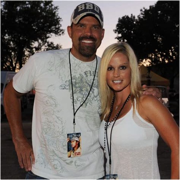 DashVib | Lee and Tiffany Lakosky Net Worth