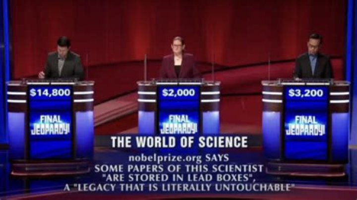 Jeopardy! stars left with Blank Space in their minds as hardcore fans guess final clue