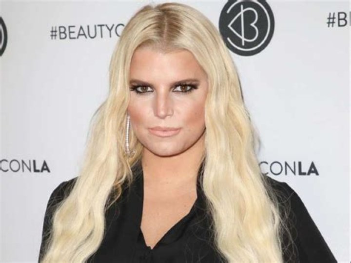 Jessica Simpson claps back at body-shaming Vogue writer for claiming her breasts were on a
