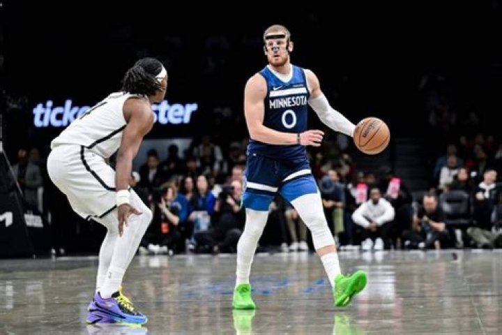 Unlocking The Dynamic Versatility Of Donte DiVincenzo