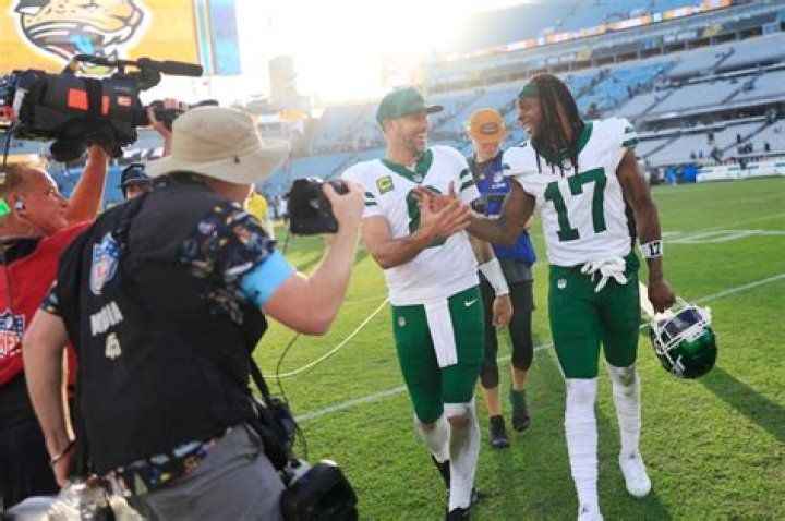 Unveiling Davante Adams' Mother: Discoveries and Insights